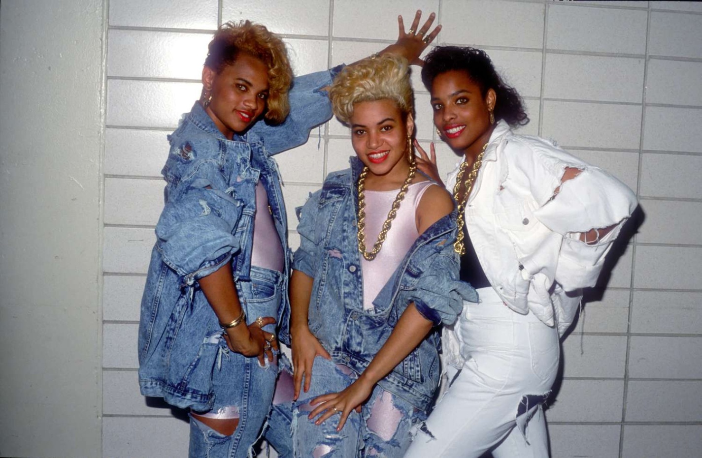 80s everyday fashion Bulan 4  Iconic 