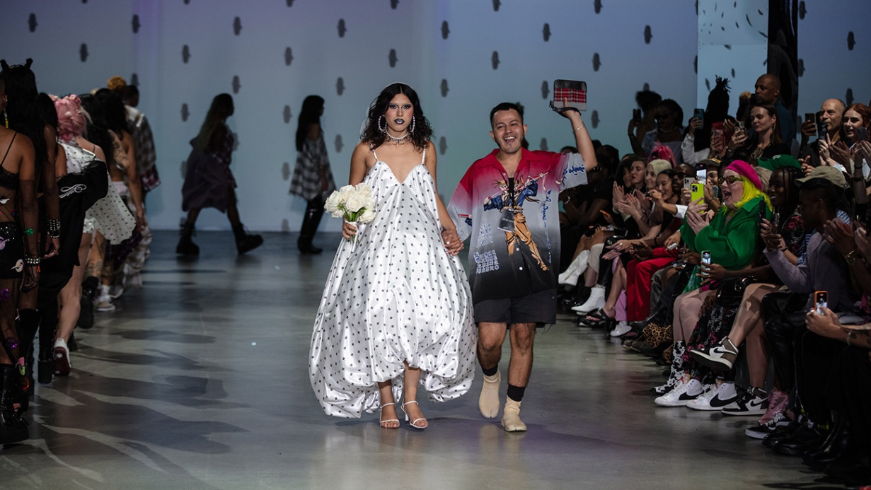 la fashion week 2023 Niche Utama Home  LA Fashion Week Full Schedule, Designer Runway Shows, Talks