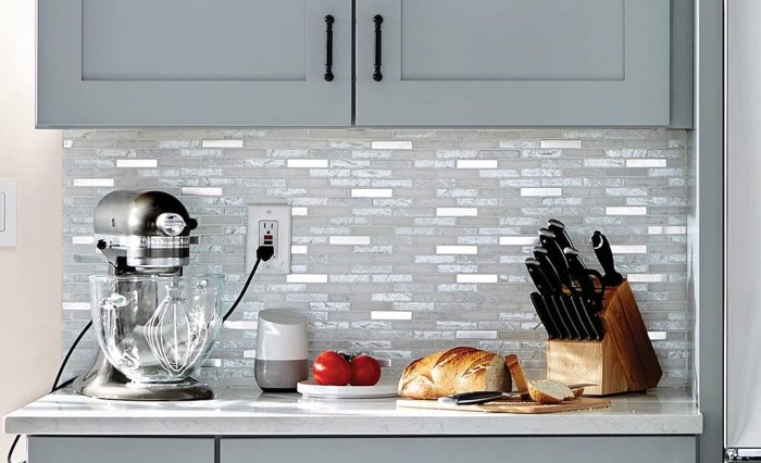 Backsplash backsplashes farmhouse stacked tumbled joanna gaines countertops travertine nautical cecilia stove brick parade countertop subway luxurious counters lima stackedstonetile